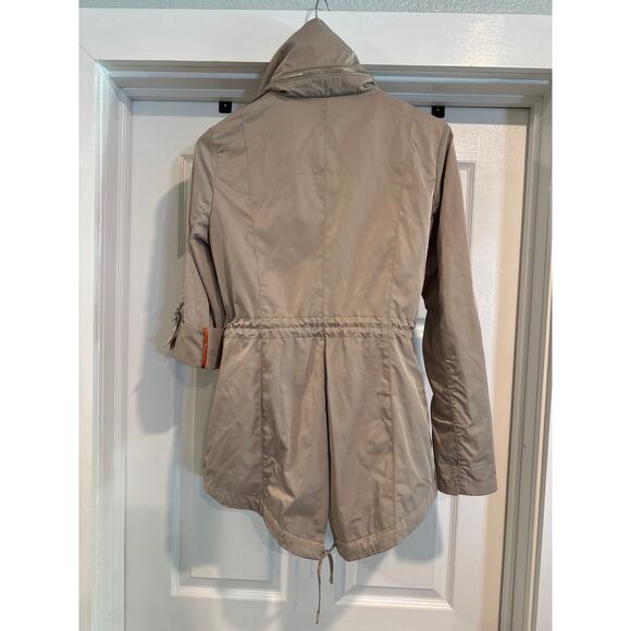 BCBGeneration Beige Jacket with Zip in Hood Size Small - Picture 6 of 10